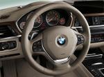 BMW 328i Sedan Luxury Line 2012 года